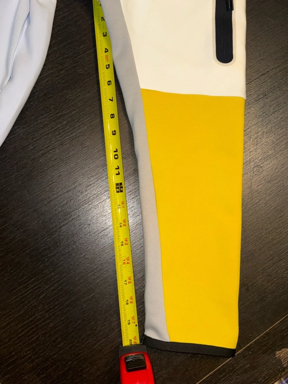 Nike White Hooded Windbreaker with Yellow Sleeve and Chest Accents
